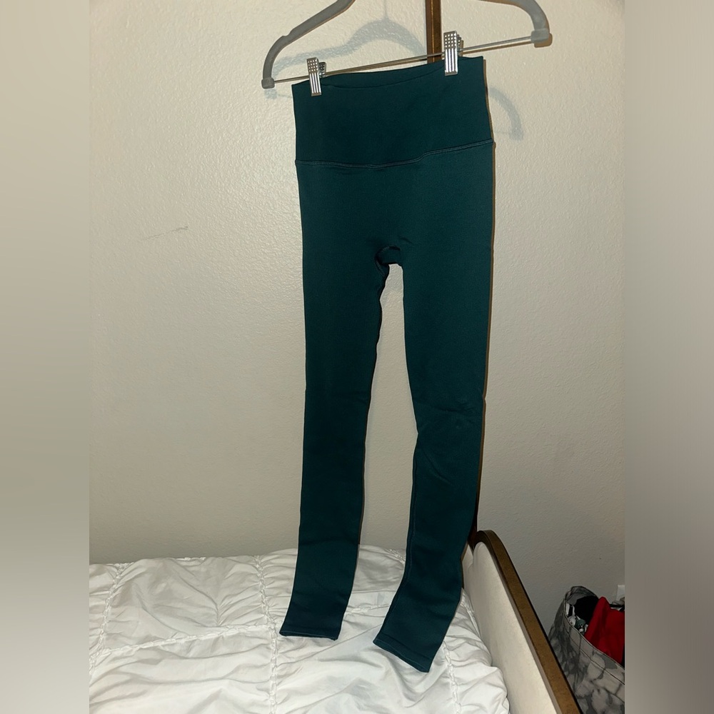 Alo Yoga seamless leggings